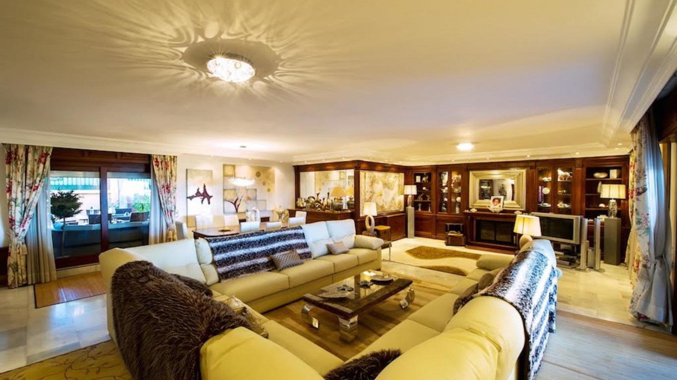 Luxury Villa Puerto Banus For Sale